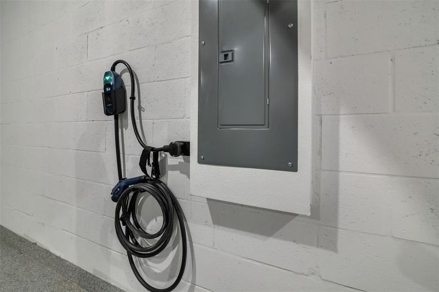 Close-up of interior finishes inside a home in Wellness Ridge: Chateau Collection, Clermont (Image 24).