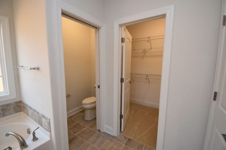Image 66 representing the Cambridge by Keystone Homes NC in Weybridge, Burlington, NC.
