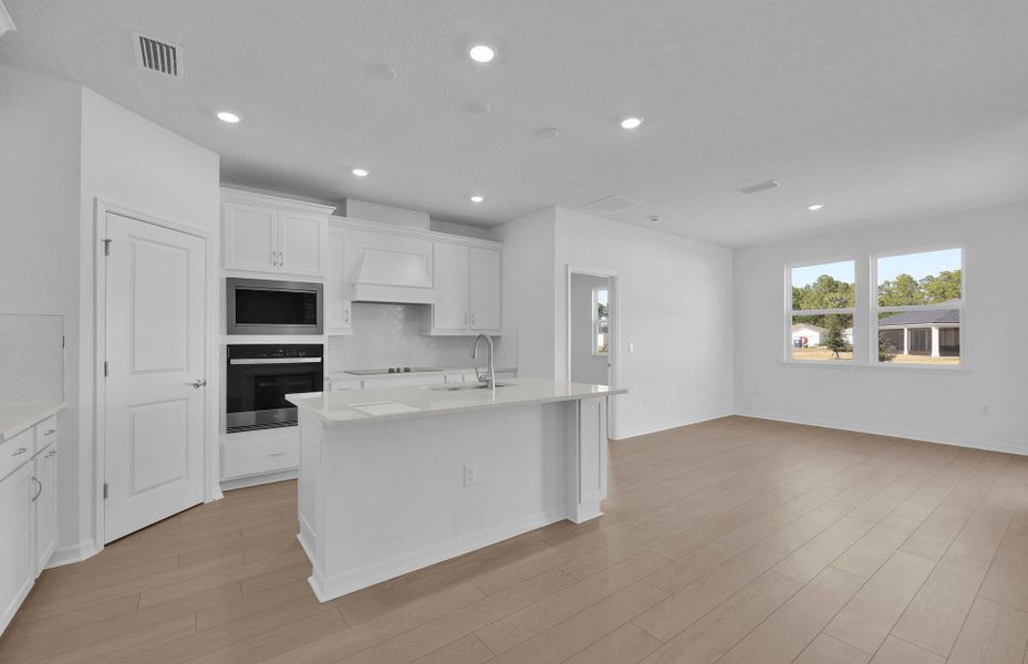 Furnished interior view inside a new home in Hyland Trail, Green Cove Springs (Image 4). Furnished interior view inside a new home in Hyland Trail, Green Cove Springs (Image 4).