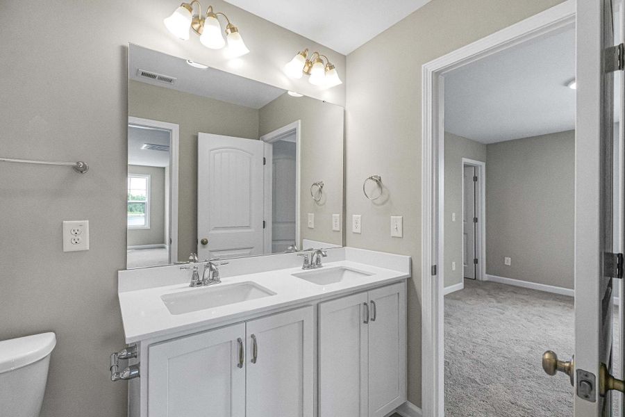 Bathroom Access to Bedroom Option