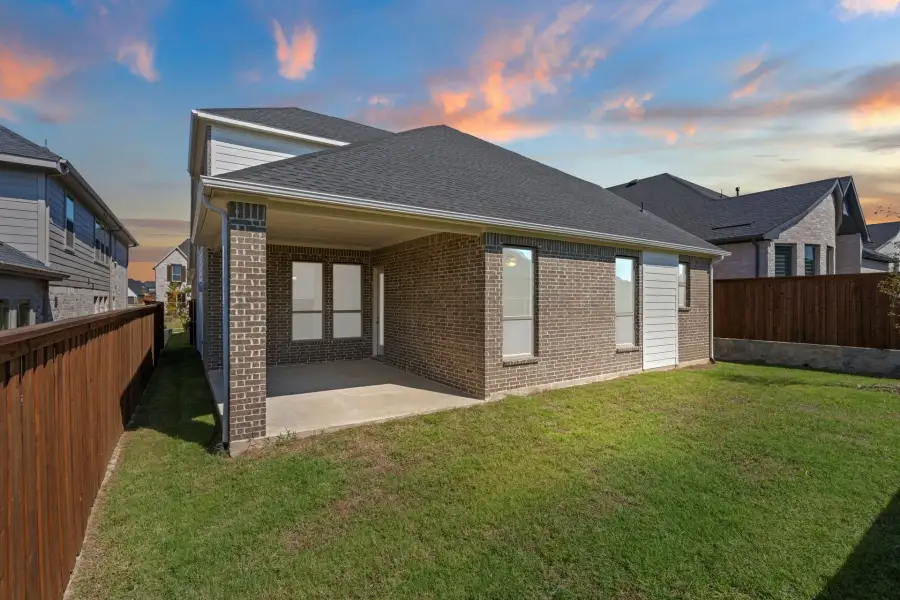 4br New Home in Celina, TX.  - Slide 6