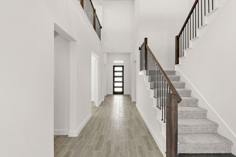 Representative unfurnished interior of a home built from the Grayson by UnionMain Homes in Cambridge Crossing, Celina (Image 20).