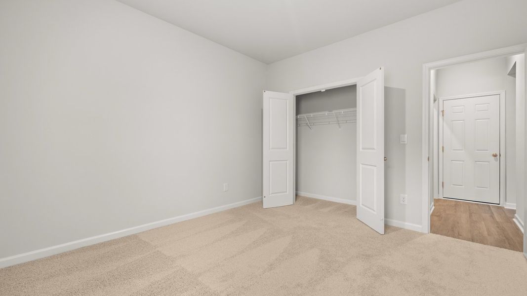 Representative unfurnished interior of a home built from the Halton by D.R. Horton in Estates at Deer Hollow, Grovetown (Image 16).