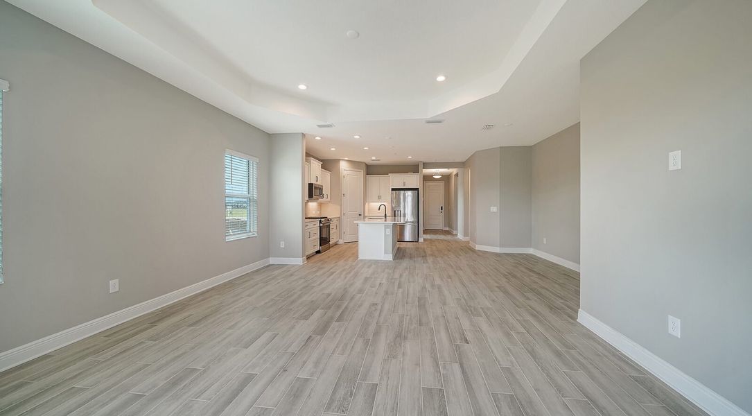 Spacious, unfurnished interior of a new home in Palm Grove, Lakewood Ranch (Image 18). Spacious, unfurnished interior of a new home in Palm Grove, Lakewood Ranch (Image 18).