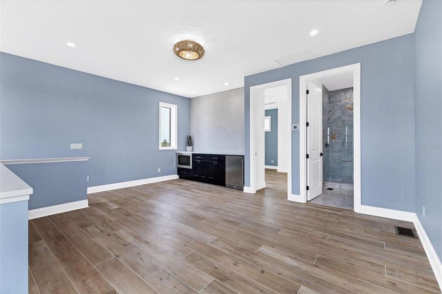 Spacious, unfurnished interior of a new home in , Port Charlotte (Image 17). Spacious, unfurnished interior of a new home in , Port Charlotte (Image 17).