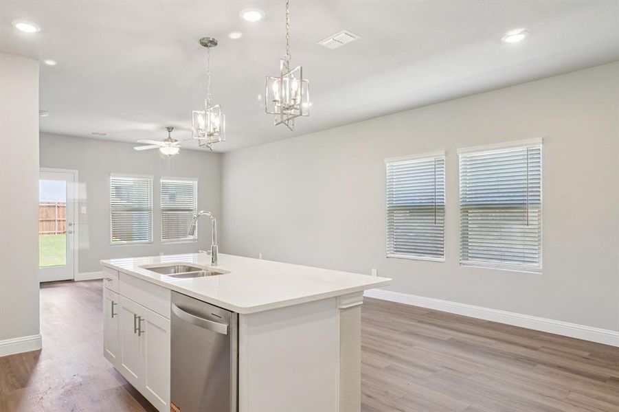 Photo is not of the actual home, but is an inspirational photo of builder’s model home and may depict options, furnishings, and/or decorator features that are not included. Photo is not of the actual home, but is an inspirational photo of builder’s model home and may depict options, furnishings, and/or decorator features that are not included.