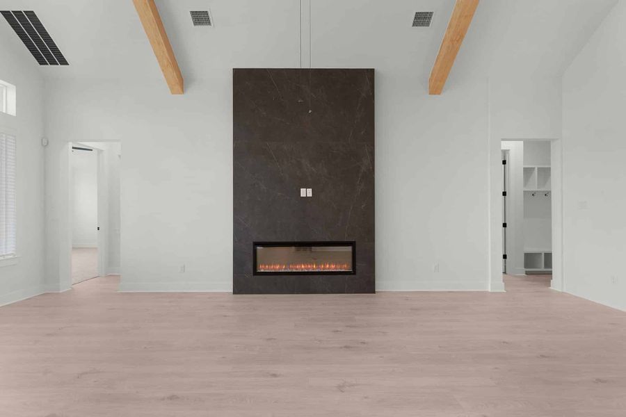 Spacious, unfurnished interior of a new home in The Grove at Blackhawk, Pflugerville (Image 39).