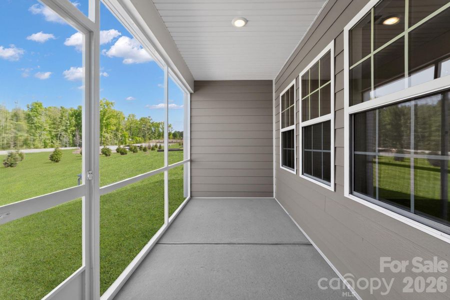 Exterior details and patio area of a home in Roselyn, Lancaster (Image 19).