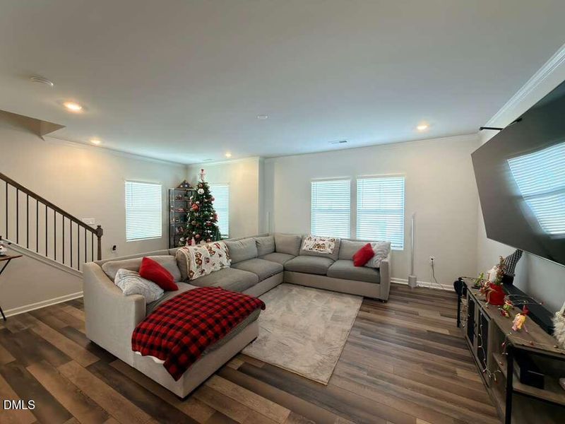 WhatsApp Image 2025-12-12 at 5.35.03 PM