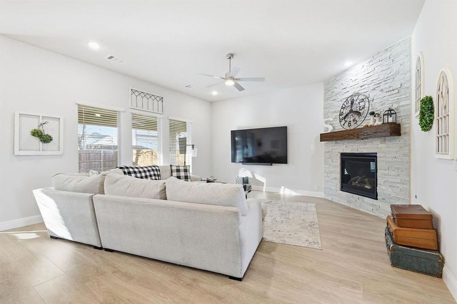Furnished interior view inside a new home in , Midlothian (Image 30).