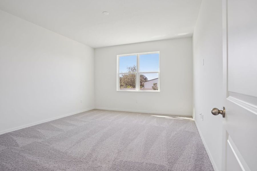 Spacious, unfurnished interior of a new home in Silver Lake Estates II, Leesburg (Image 14). Spacious, unfurnished interior of a new home in Silver Lake Estates II, Leesburg (Image 14).