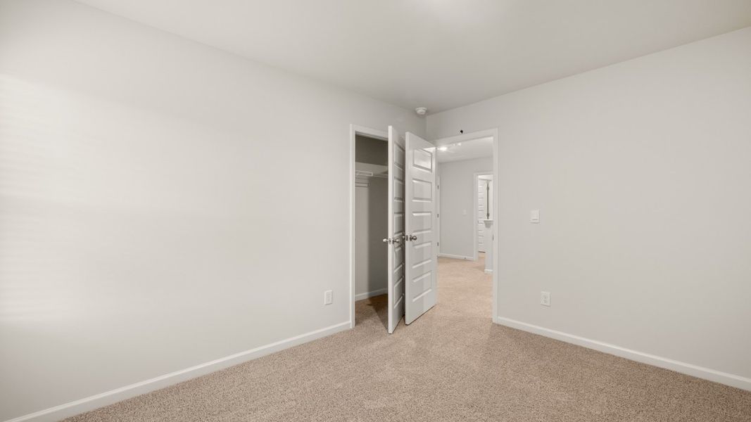 Representative unfurnished interior of a home built from the Salisbury by D.R. Horton in Independence Villas and Townhomes, Loganville (Image 38).