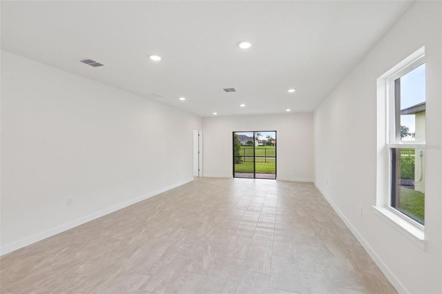 Spacious, unfurnished interior of a new home in Grasslands West, Lakeland (Image 25).