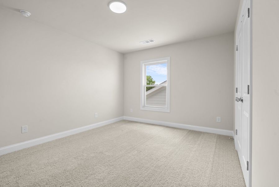 Representative unfurnished interior of a home built from the The Carter by The Providence Group in Aberdeen, Hoschton (Image 55).