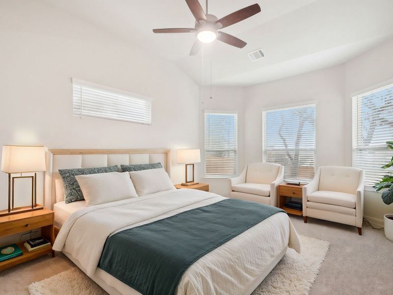 Furnished interior view inside a new home in Sagebrooke - Classic Series, San Antonio (Image 4).
