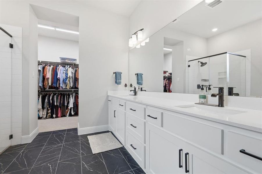 Furnished interior view inside a new home in , Northlake (Image 13).