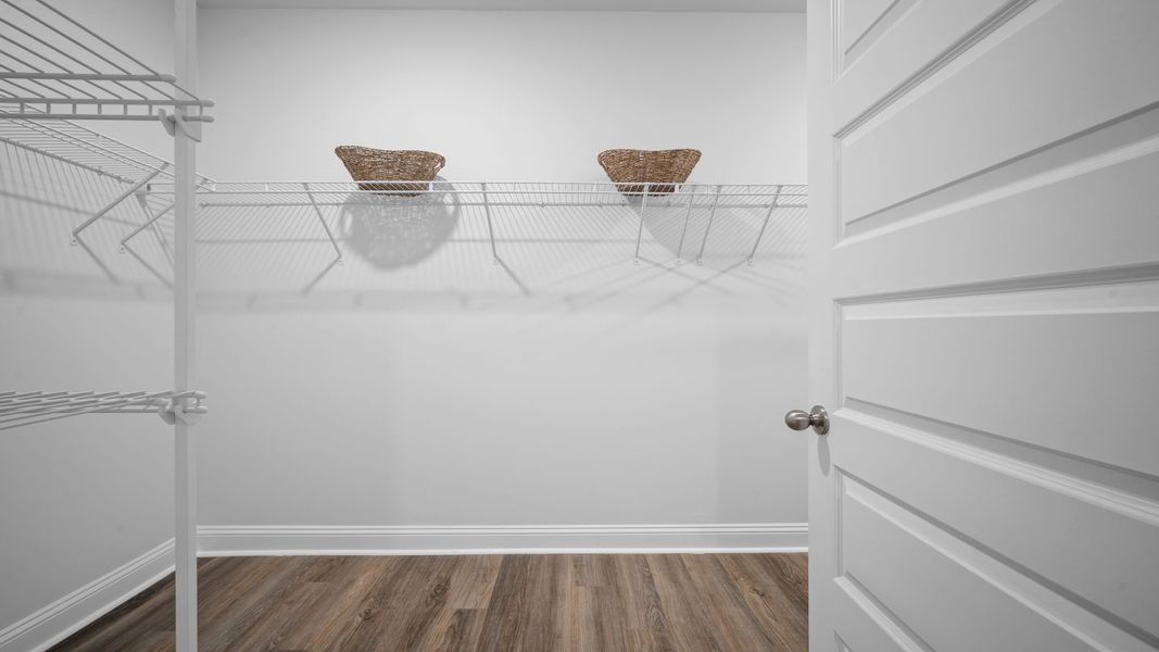 Spacious, unfurnished interior of a new home in Laurel Grove, Guyton (Image 18).