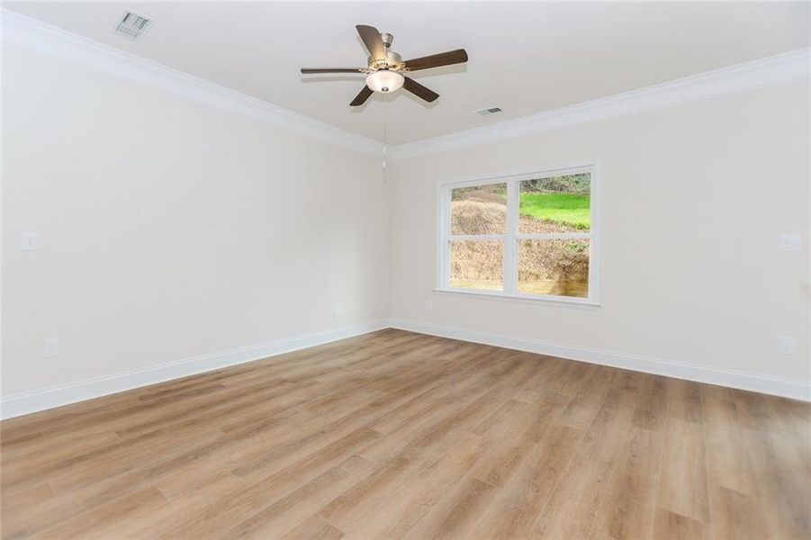 Spacious, unfurnished interior of a new home in , Atlanta (Image 24).