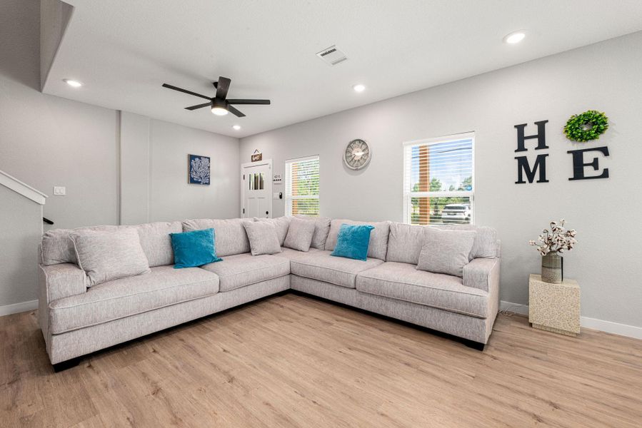 Image 12 of a home in . Image 12 of a home in .