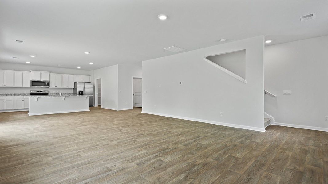 Spacious, unfurnished interior of a new home in The Ranch, Holly Hill (Image 14).