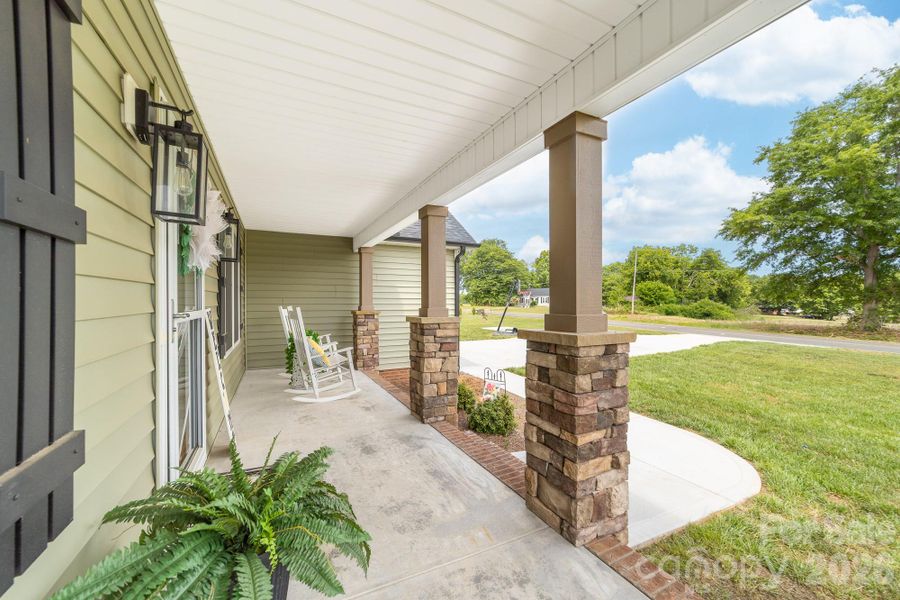 Exterior details and patio area of a home in , Lincolnton (Image 3).