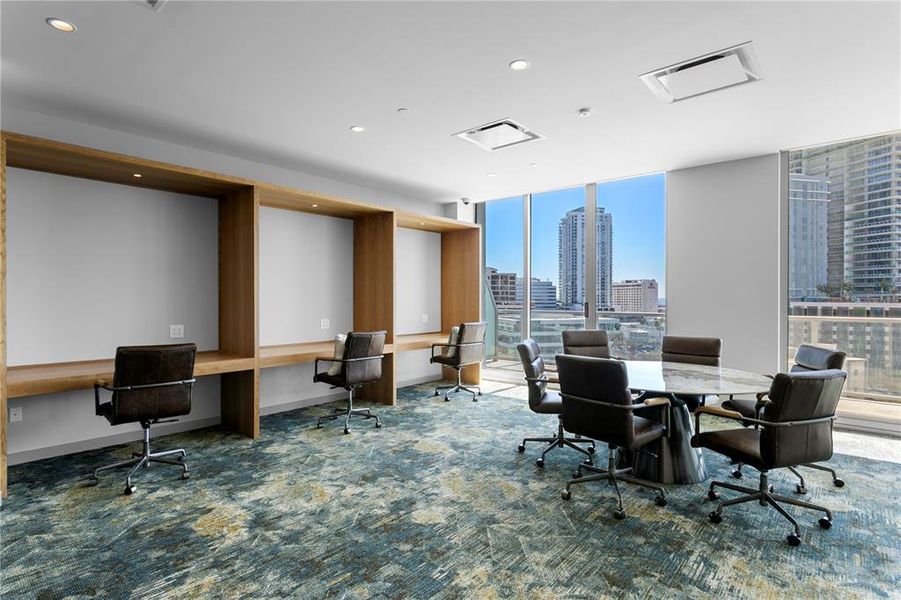 Community amenities in , St. Petersburg (Image 80). Community amenities in , St. Petersburg (Image 80).