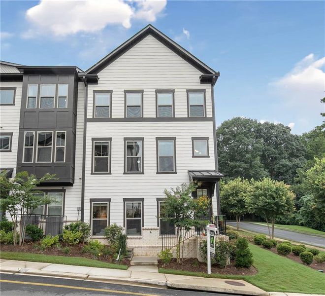 Image 45 of a home in Parkside at Mason Mill.