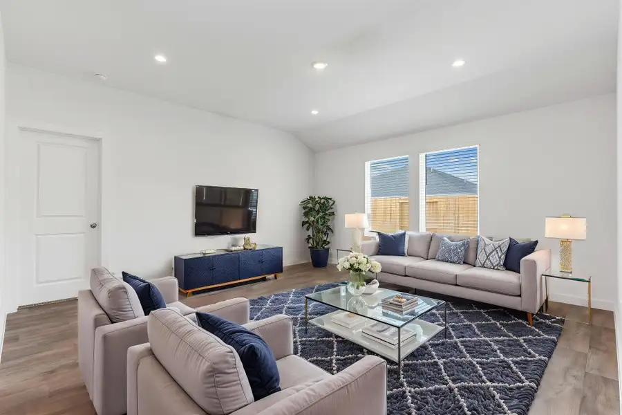Furnished interior view inside a new home in Blue Heron Estates, Beasley (Image 7).