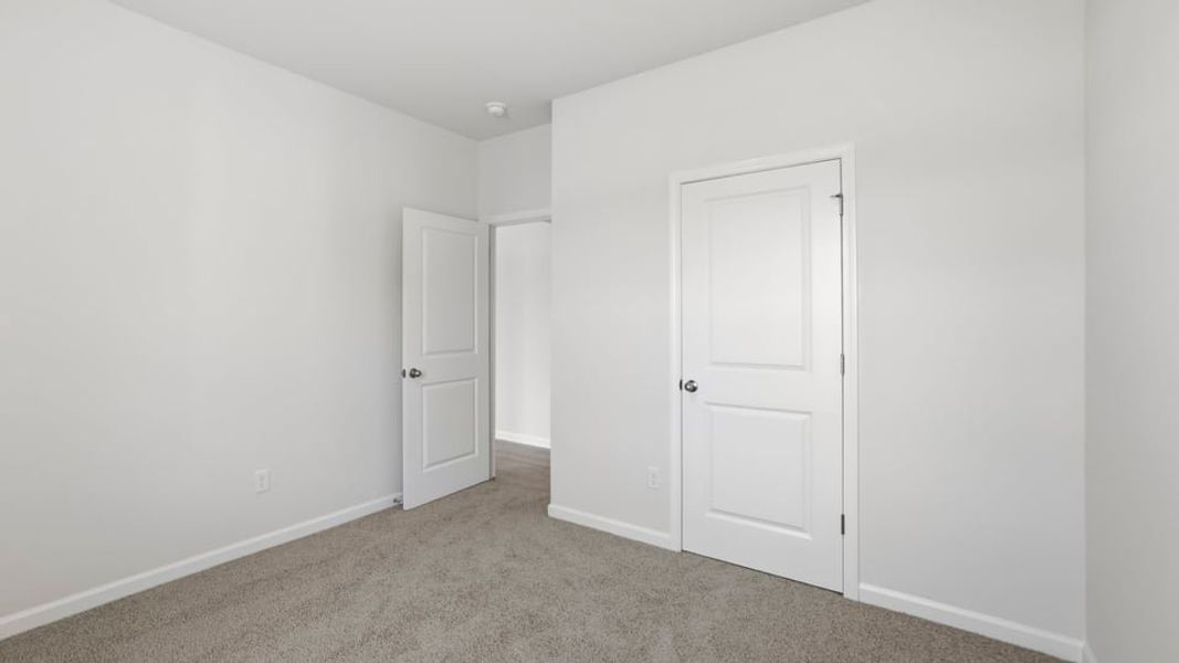 Spacious, unfurnished interior of a new home in Woodglen, Piedmont (Image 27). Spacious, unfurnished interior of a new home in Woodglen, Piedmont (Image 27).