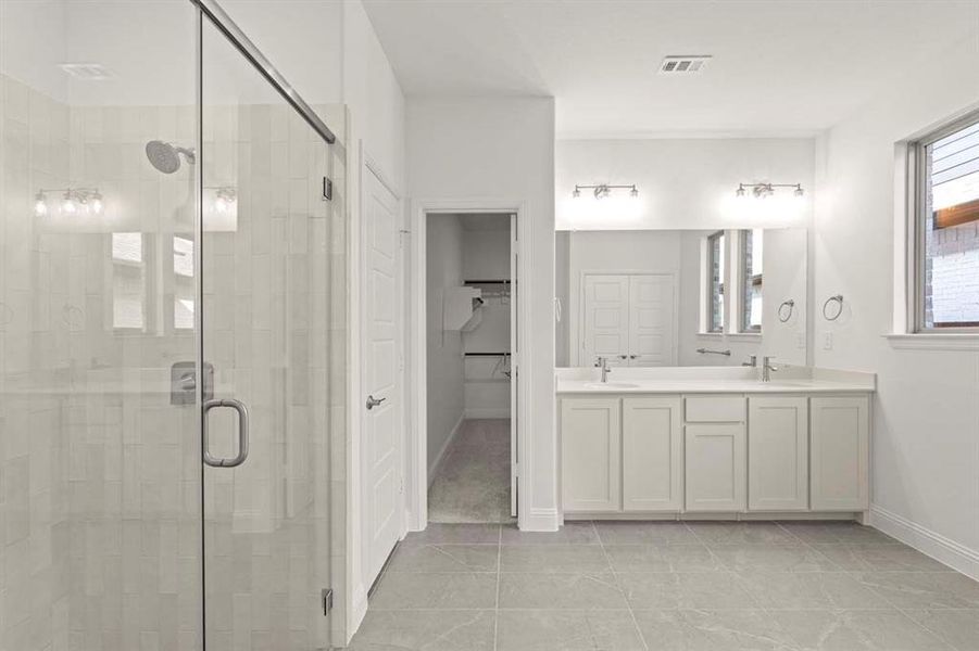 10-3506-honeysuckle-hollow-melissa-tx-primary-bathroom