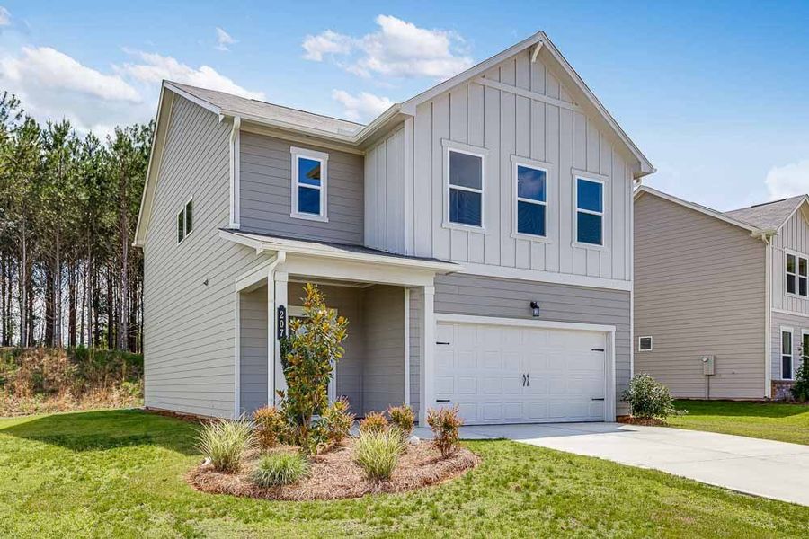 Front exterior of a home in the Heritage River community, located in Euharlee, GA (Image 11).