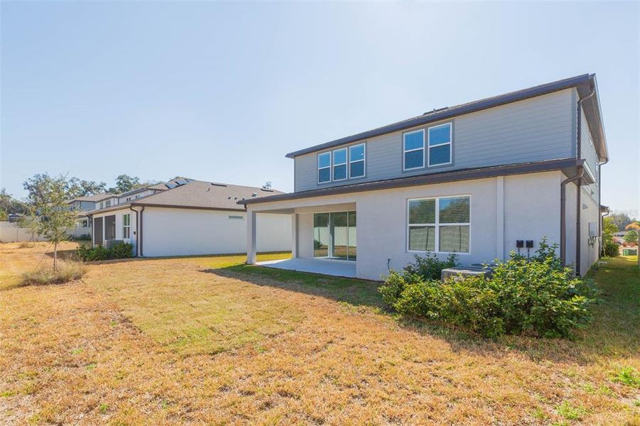 Exterior details and patio area of a home in Valri Forest, Valrico (Image 4). Exterior details and patio area of a home in Valri Forest, Valrico (Image 4).
