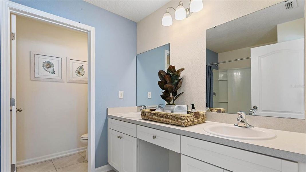 Furnished interior view inside a new home in Bridgewater, St. Augustine (Image 9).