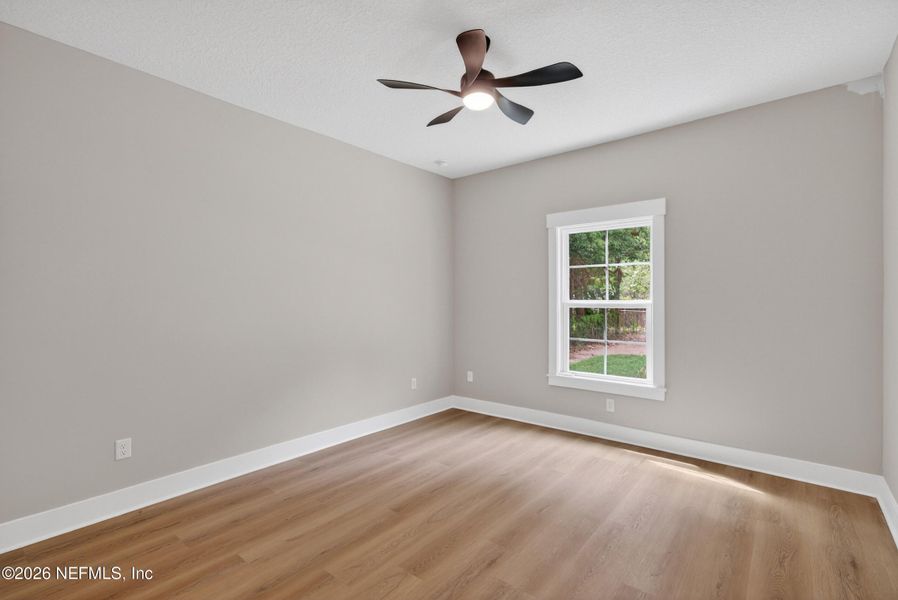 Spacious, unfurnished interior of a new home in , Macclenny (Image 23).