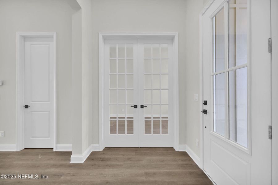 Spacious, unfurnished interior of a new home in Reflections at Nocatee, Ponte Vedra (Image 46).