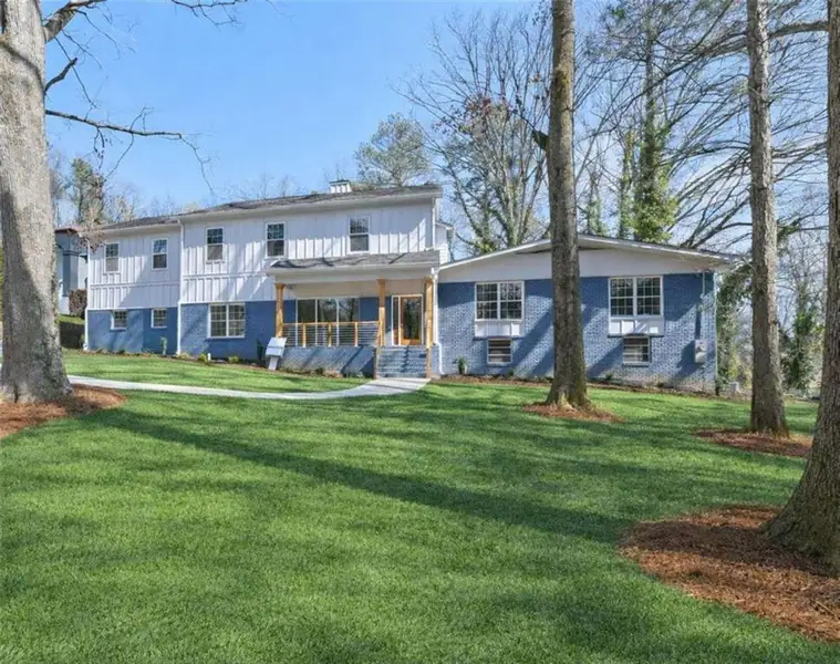 Exterior details and patio area of a home in , South Fulton (Image 3).