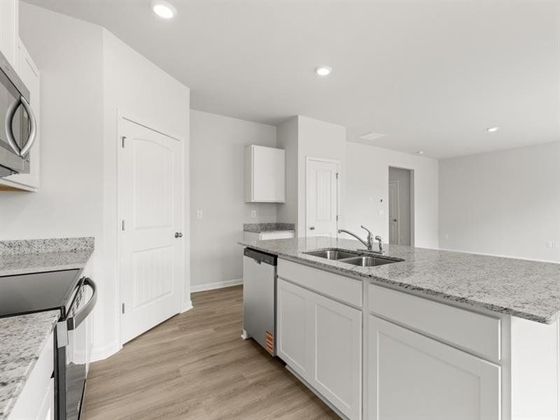 Furnished interior view inside a new home in Oakleigh Glen, Dallas (Image 4). Furnished interior view inside a new home in Oakleigh Glen, Dallas (Image 4).