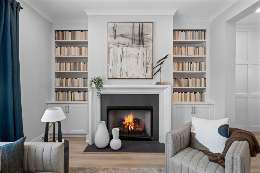 Representative furnished interior of a home built from the The Kensington by JW Collection in Devin's Shire, Kennesaw (Image 33).