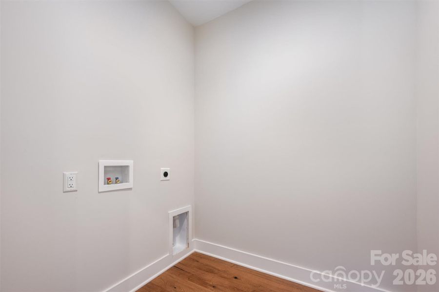 Spacious, unfurnished interior of a new home in , Charlotte (Image 22).