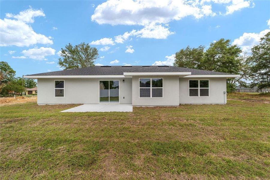 Exterior details and patio area of a home in , Ocala (Image 29).