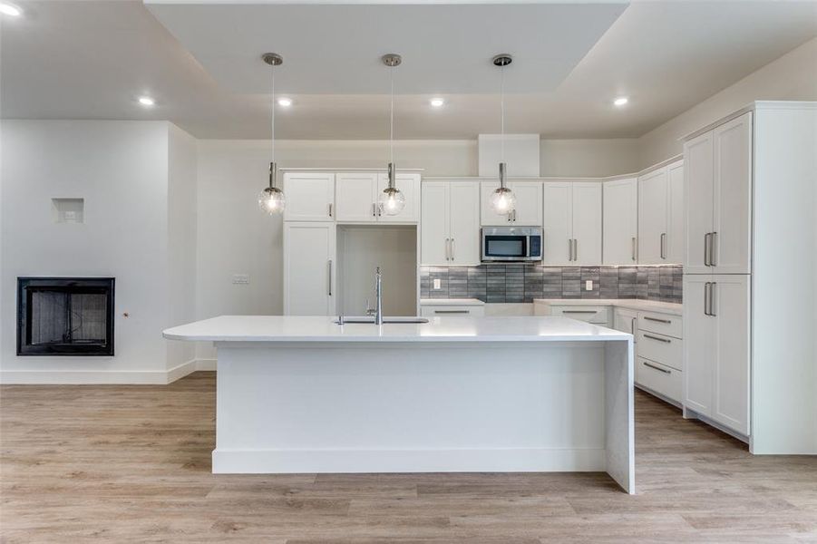 Furnished interior view inside a new home in , Fort Worth (Image 6).