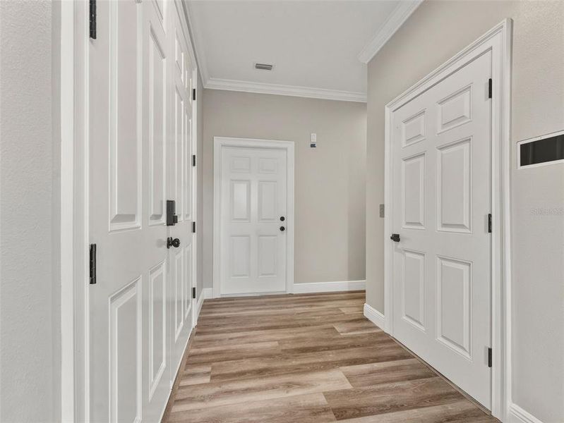 Spacious, unfurnished interior of a new home in , Tampa (Image 55). Spacious, unfurnished interior of a new home in , Tampa (Image 55).