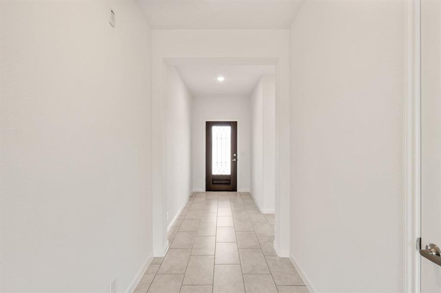 Spacious, unfurnished interior of a new home in Georgetown at Kings Fort 50s, Kaufman (Image 14).