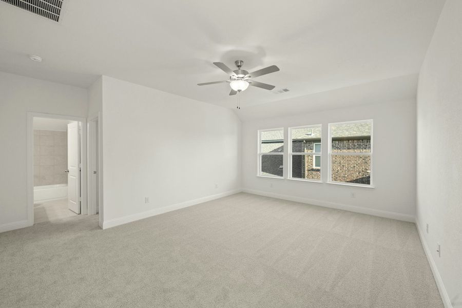 Representative unfurnished interior of a home built from the Cherry by Kindred Homes in Kentsdale Farms, DeSoto (Image 63).