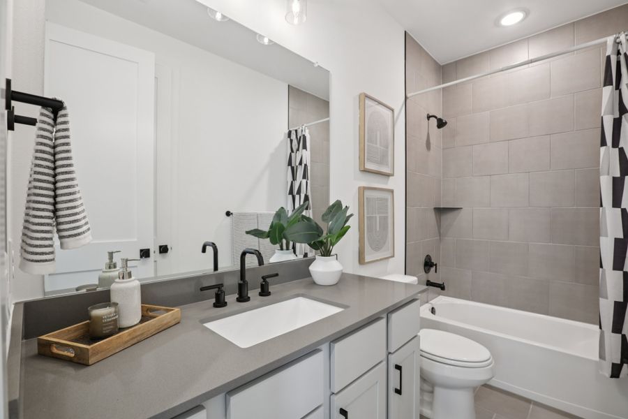 Representative furnished interior of a home built from the Elizabeth by Risewell Homes in Novel, Austin (Image 17).