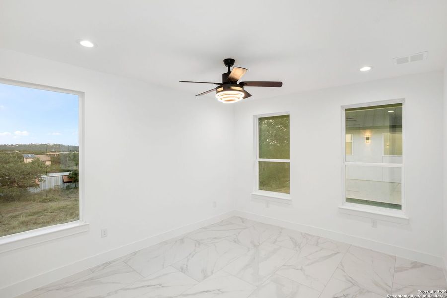 Spacious, unfurnished interior of a new home in , Spring Branch (Image 23).