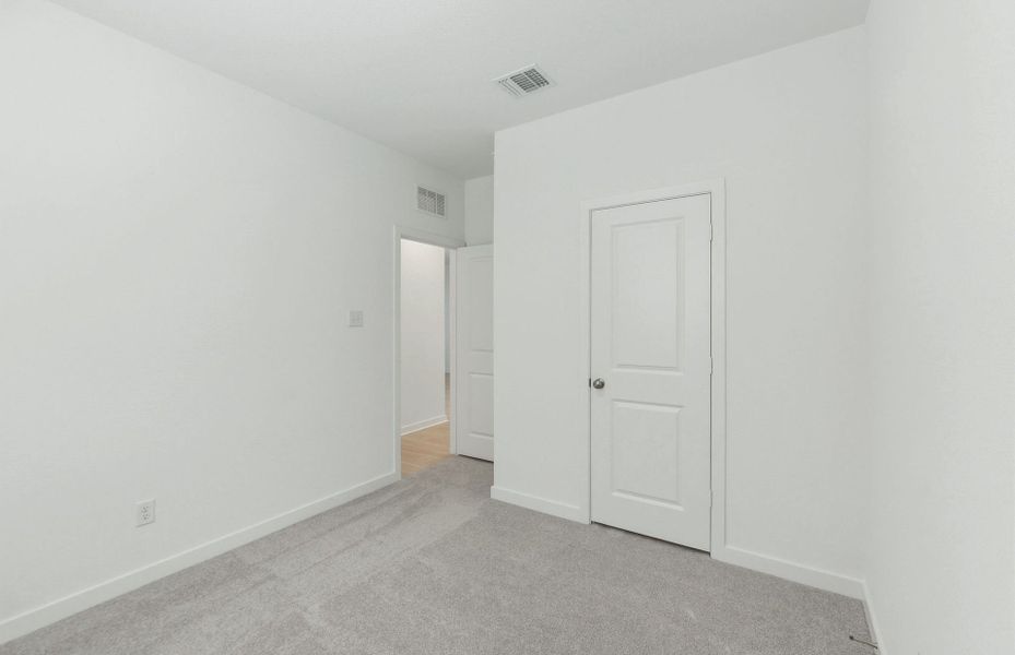 Spacious, unfurnished interior of a new home in Cameron Place, Austin (Image 17). Spacious, unfurnished interior of a new home in Cameron Place, Austin (Image 17).