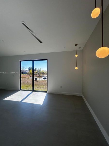 Spacious, unfurnished interior of a new home in , Cape Coral (Image 18). Spacious, unfurnished interior of a new home in , Cape Coral (Image 18).