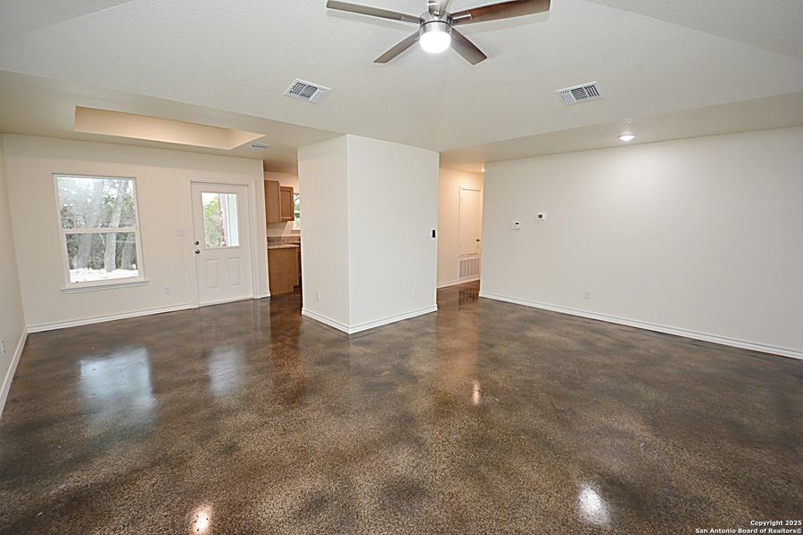 Spacious, unfurnished interior of a new home in , Spring Branch (Image 9).