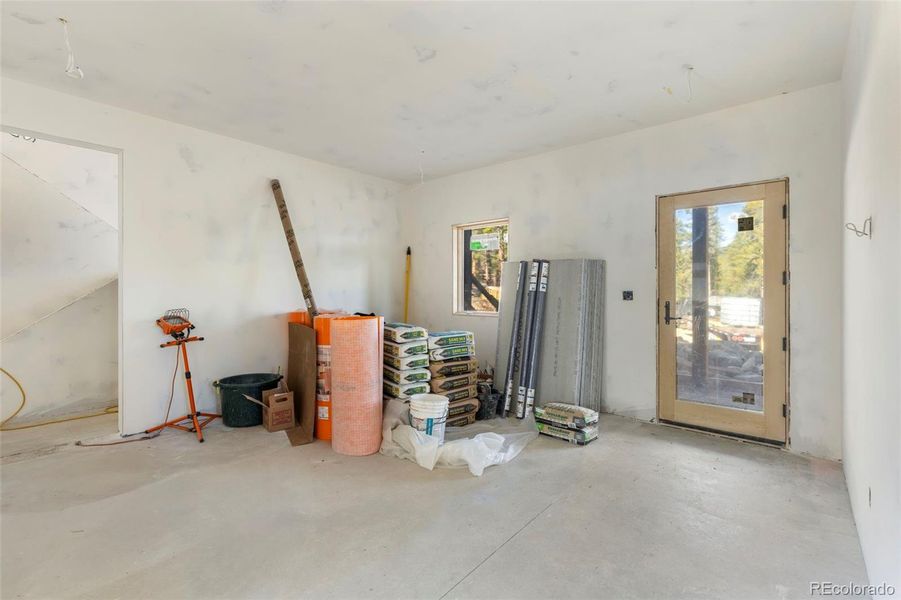 Image 38 of a home in .